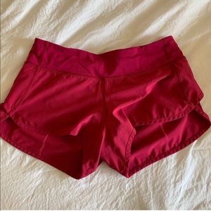 Red SpeedShort Lululemon - Size 6